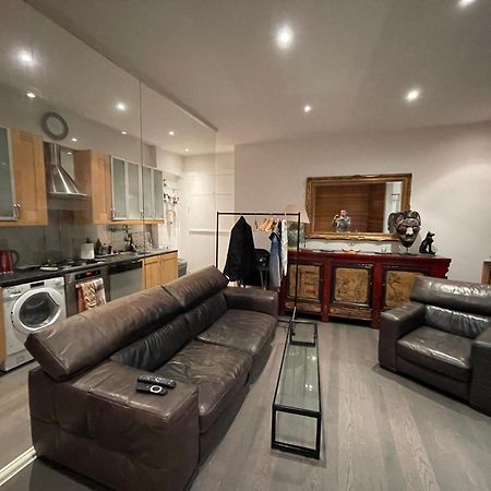 Large Studio Flat In Kensington London Exterior photo