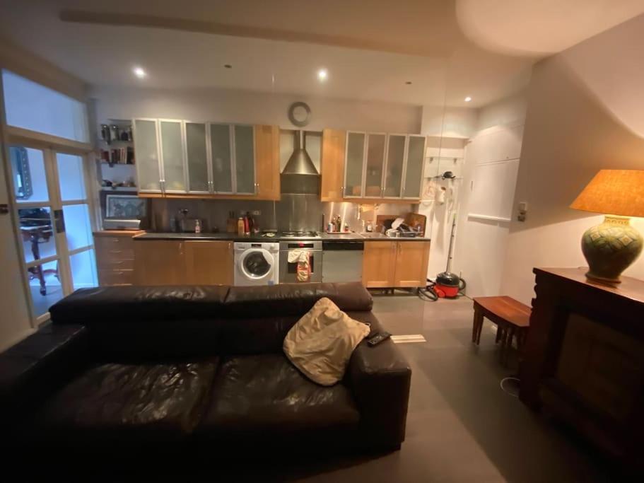Large Studio Flat In Kensington London Exterior photo